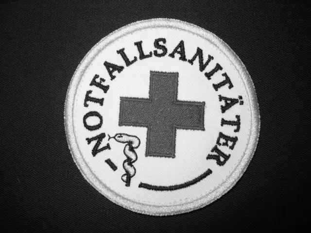 NOTFALLSANITÄTER Rundemblem Emblem Patch Aufnäher NEU 2