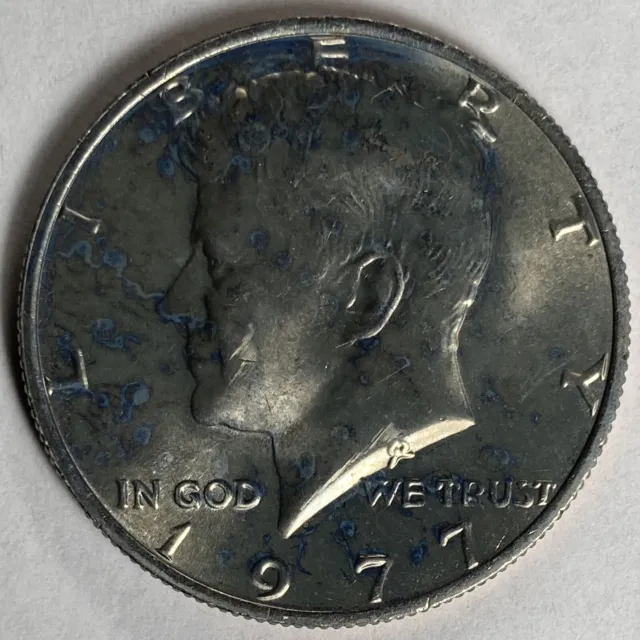 1977 (P) Toned Kennedy Half Dollar BU Coin HD77-59P