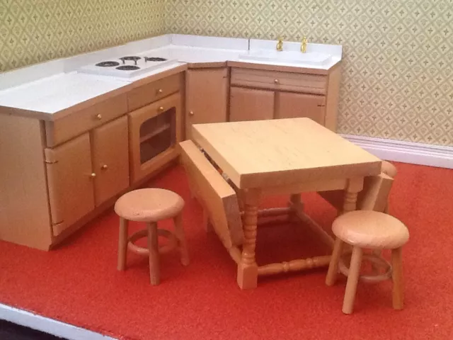 Dolls House Miniatures 1.12th scale  9 Piece Light Wood Kitchen DF820 NEW