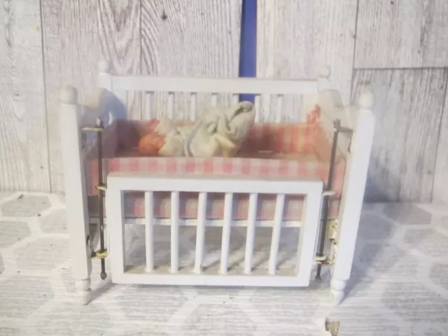 Vintage Dollhouse Miniature Baby Wooden Crib Nursery Bed Mini Furniture W/baby