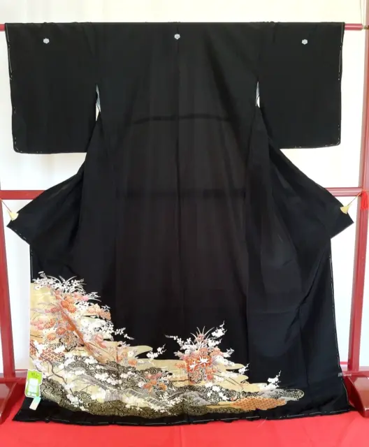 Japanese Kimono/“Tomesode” Pure Silk/Traditional/Gold/Flower/Classic pattern