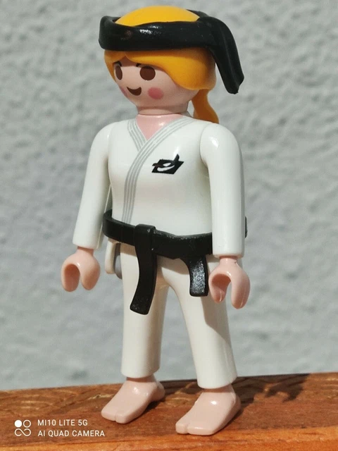 Playmobil Figure Femme Karateka Yudoka Taekwondo Yudo Karate Ceinture Noire