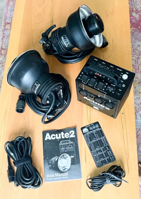 Profoto Acute2 1200 Power Pack w/ 2 Acute D4 Flash Heads and w/ Tenba Air Case