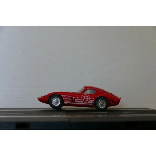 FERRARI 250 GTO Jouef Au 1/43 Pour Circuit Électrique Tbe Jouet Ancien EUR 30,00 - FR