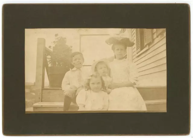 CIRCA 1890'S Unique CABINET CARD Featuring 4 Adorable Children Outside on Porch