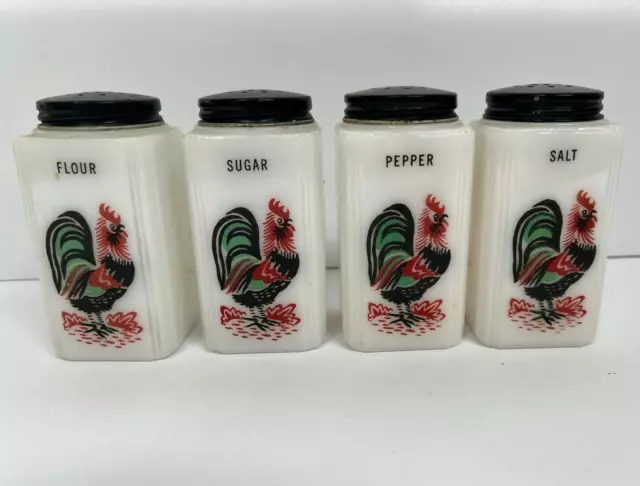 Rare Mckee Tipp City Rooster Shaker 4 Pc Set W/ Black Lids Great Condition