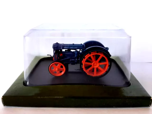 HANOMAG R40 jouet tracteur mécanique miniature 1:25 en tôle de fer blanc  fabriqué en Europe - Forges et Jardins