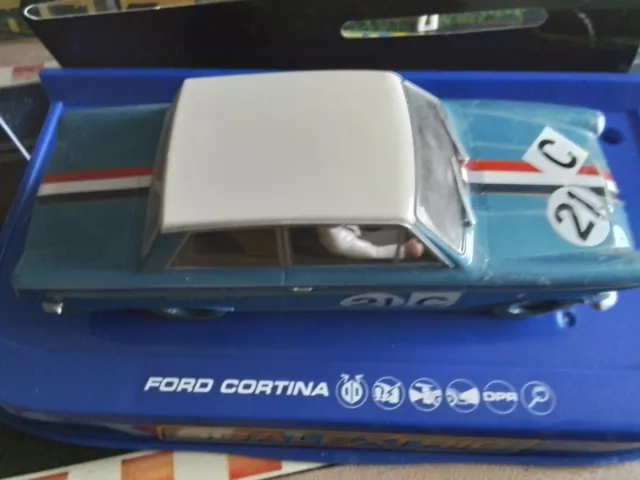 Scalextric C3670 1:32nd Scale Ford Cortina GT "1964 Bathurst" L