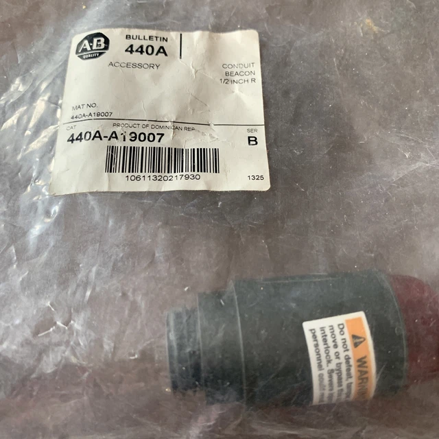 Allen-Bradley 440A-A19007 SER B Red Indicator Light Conduit Beacon 1/2" R