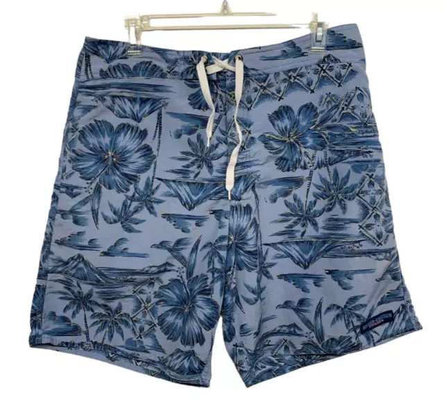Vintage QUIKSILVER Edition Mens size 33 Blue Hawaiian Board Shorts Swim Trunks