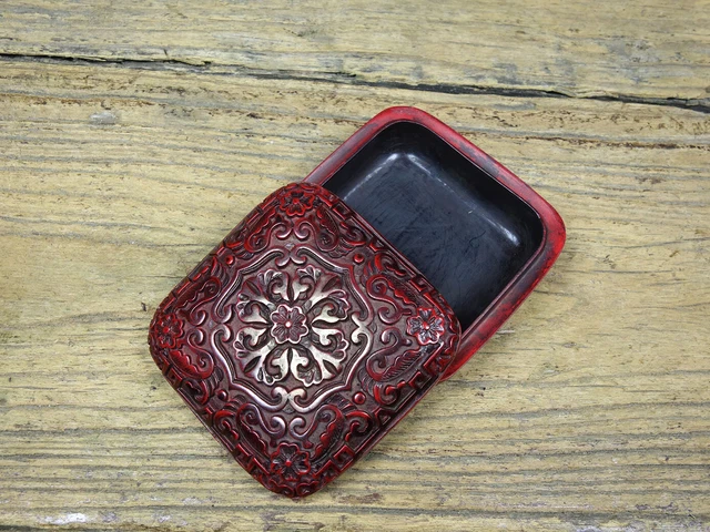 Chinese Vintage Lacquerware Exquisite Flower Pattern Keepsake Box Collection Art