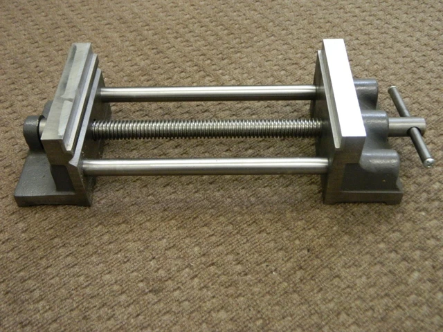 HEINRICH 10″ Jaw Opening Capacity x 2″ Throat Depth Horizontal Drill Press Vise