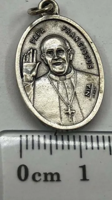 Papa Franciscus Religious Medal Alloy Metal Pendant Tag Catholic Vintage