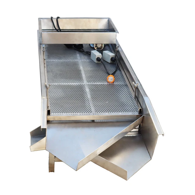 Powered Industry Stainless Steel Linear Vibrating Screen 220V 6MM&3MM Screen New