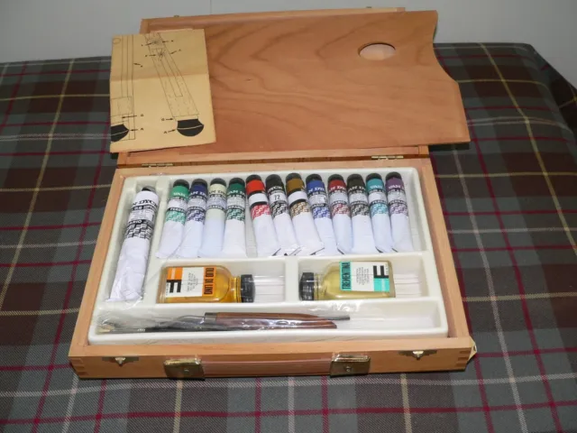 Ferrario Van Dyck APA Art. 120 Oil Color Paint Set with Wooden Carrying Box