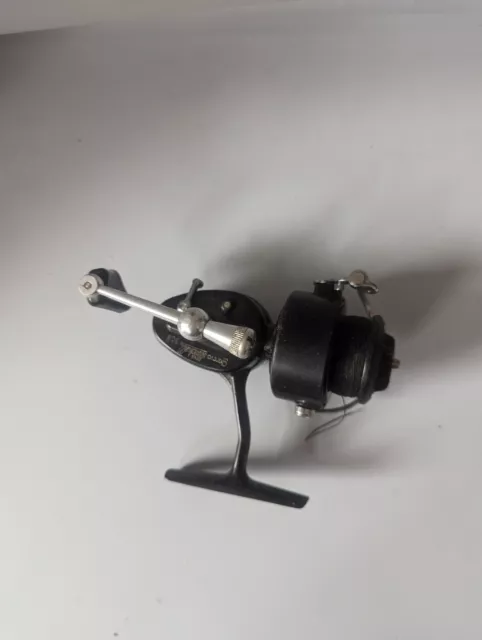 https://www.picclickimg.com/xnQAAOSw4k9mArtX/Vintage-Garcia-Mitchell-308-Spinning-Reel-made-in.webp