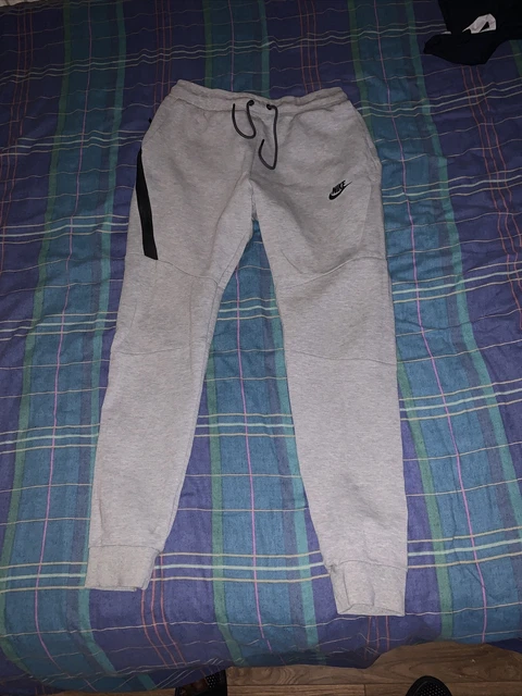 OLD SEASON GREY Nike Tech Bottoms Size M 20.00 PicClick UK