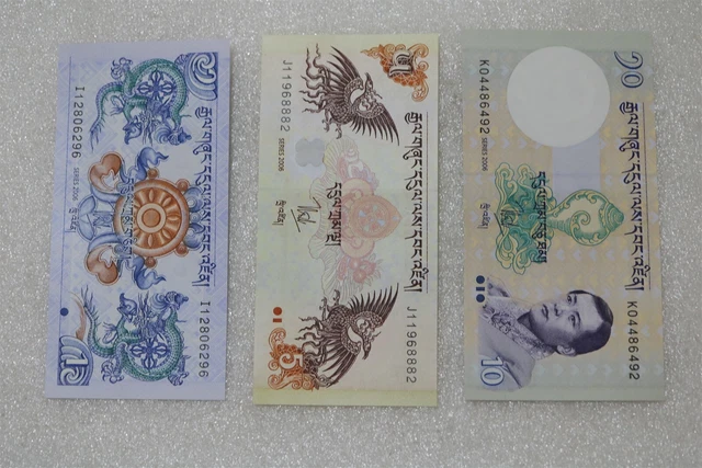 Bhutan - 3 Old Banknotes B27 #818