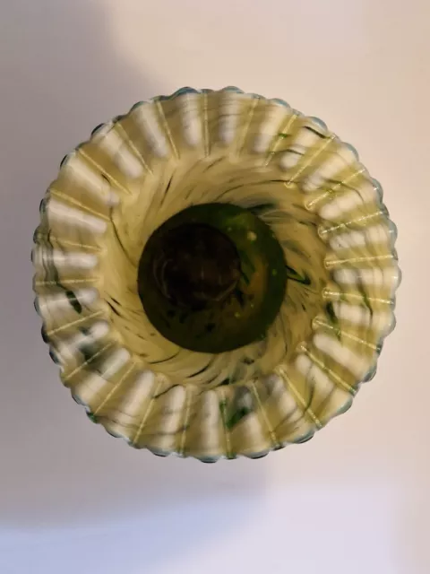 Clichy, Murano? - Grand vase en verre soufflé - col en corolle - H. 28 cm 2