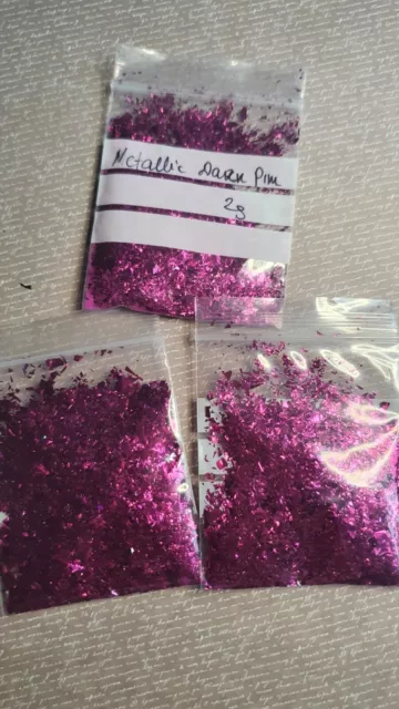 Glitter Flakes. Irregular Cut. 2G Bag. Nail Art. Crafts. Metallic dark pink