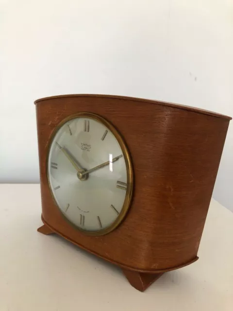 Vintage Retro SMITHS Eight Day Wind Up Wooden Mantle Clock Made in England 3