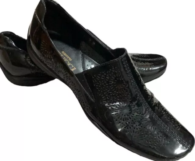 Sesto Meucci Italian Loafers Driving Shoes Sneakers Size 7M Black Laser Cut
