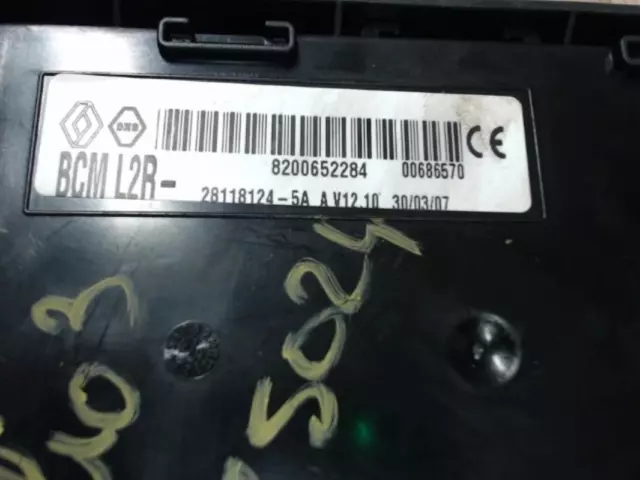 Boitier servitude moteur (BSM) RENAULT CLIO 3 2