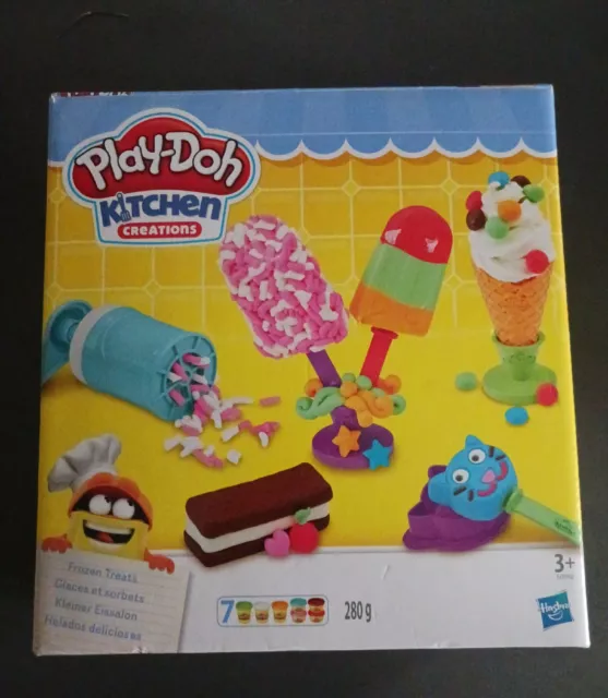 Play doh top kitchen frozen treats