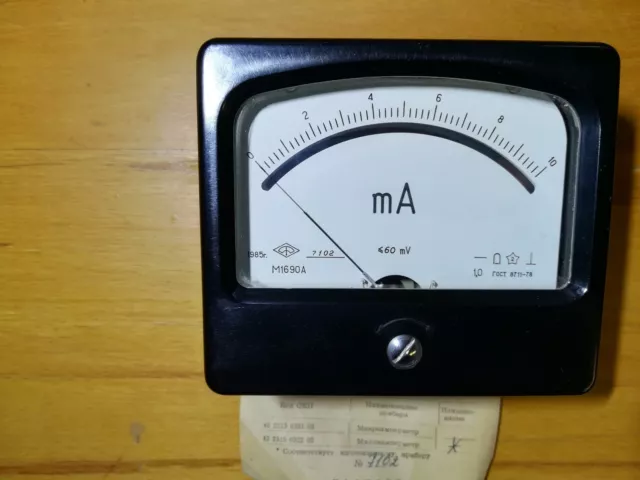 Tube tester 10 μA, M1690A miliamper meter. Vibration-resistant, shaking 10 μA Tube tester 10 μA, M1690A miliamper meter. Vibration-resistant, shaking 10 μA