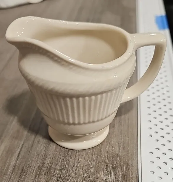 Shenango China N-42 CREAMER