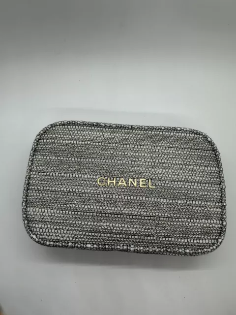 CHANEL MAKEUP POUCH ONLY Bag Holiday Gift 2023 White and Gold