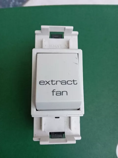 MEM Spectra Grid Switch F8023 20a DP marked EXTRACT FAN