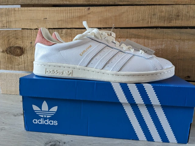 adidas Earlham Herren Sneaker  Turnschuhe EU 44  Freizeitschuhe GX6991
