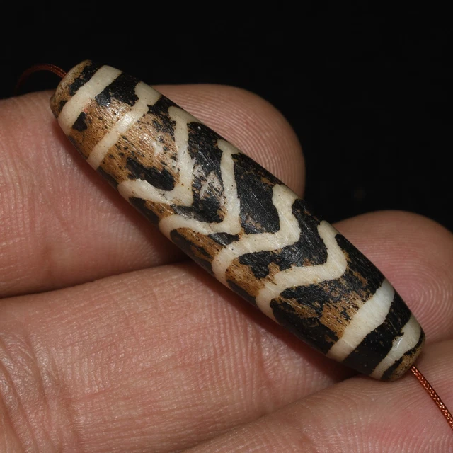 Ancient Old Pyu Culture Burmese Pumtek Bead in Good Condition with Pattern