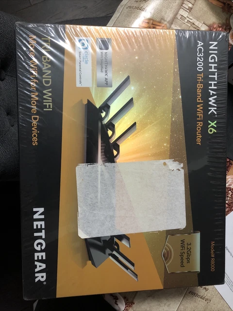 NETGEAR Nighthawk AC3200 1300 Mbps router CA wireless (X6R8000)