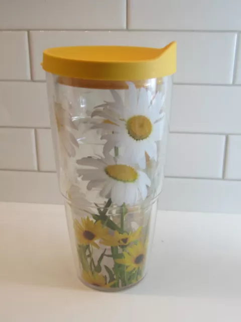 Tervis Insulated White Daisy 24 Oz. Large Tumbler in excellent condition!