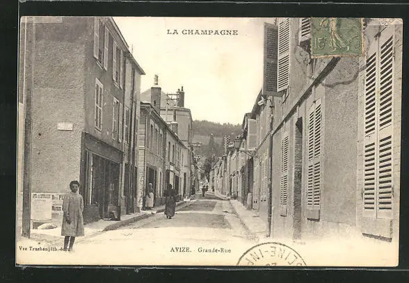 CPA Avize, Grande-Rue, vue de la rue im Ort 1920