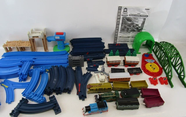 TOMY THOMAS THE Tank Engine And Friends Bundle Of Track / Trains And ...