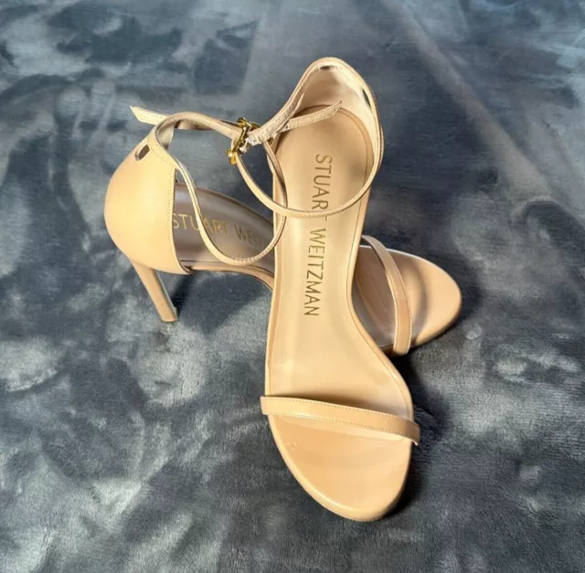 STUART WEITZMAN NudistSong patent-leather sandals gently used, size 7.5B w/ box 2