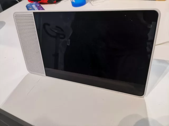 Lenovo SD-8501F 8 inch Display Smart Speaker with Google Assistant - Grey