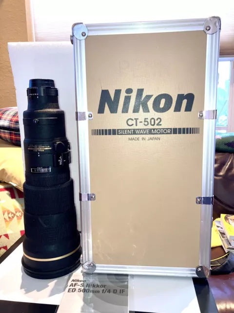 Near Mint Nikon AF-S Nikkor 500mm f4.0 D ED Lens with Hood & Case.