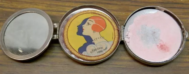 Vintage Deauville Richard Hudnut Silver Tone Makeup Compact, 1920’s Vintage Deauville Richard Hudnut Silver Tone Makeup Compact, 1920’s