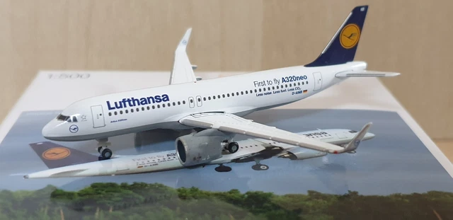 Herpa Wings 1:500 Airbus A320 Discocer D-AIUS 537933 Modellairport500