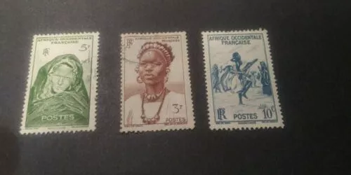 Afrique Occidentale Francaise - 3 Diff stamps - Used - light hinge 