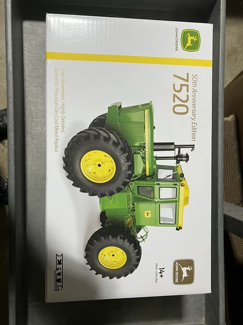 1/16 John Deere 7520 4WD Tractor, 50th Anniversary - Ertl Precision Series