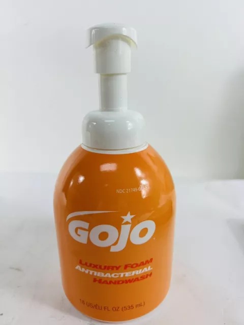 Gojo 5762-04 Luxury Antibacterial Foam Handwash 18 Oz