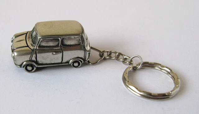 10 Mini Cooper (X4) & Volkeswagon Beetle (X6) Metal Keyrings Job Lot