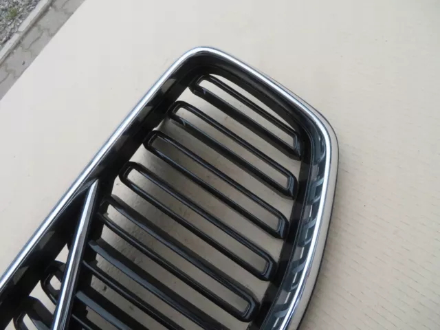 Kühlergrill Volvo 142 XC60 FRONTGRILL 31457463 Kühlergitter 2