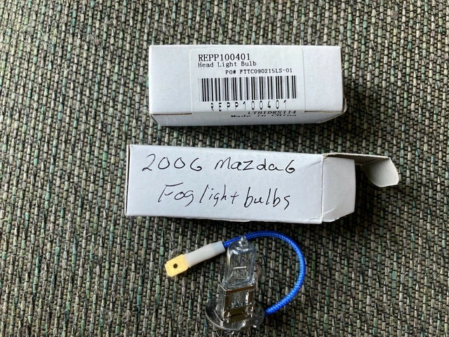 New Set of 2 Fog Light Bulbs 2006 Mazda 6 New in Box