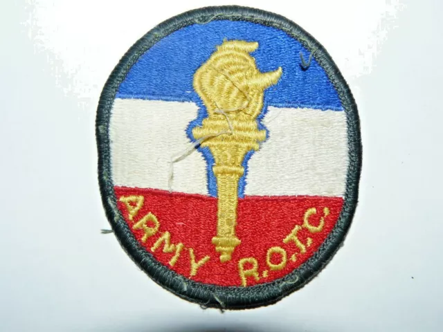 US Army  .R.O.T.C. Reserve Officer Trainings Corps Badge